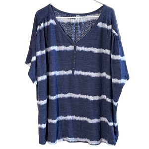 Old Navy 4X Striped Blue and White Tee Henley V neck